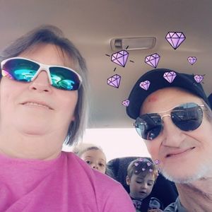 Meet your Posher, Loraine